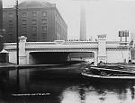 Click image for larger version. 

Name:	canal-bridge-burlington-street-1905.jpg 
Views:	3949 
Size:	40.8 KB 
ID:	10062