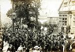 Click image for larger version. 

Name:	1902 INDIAN TROOPS PARADE IN SMITHDOWN ROAD.jpg 
Views:	1407 
Size:	378.9 KB 
ID:	13073