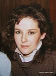 Click image for larger version. 

Name:	Amanda Burton, Brookside actress pictured in 1984.jpg 
Views:	1404 
Size:	391.0 KB 
ID:	28635