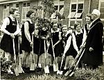 Click image for larger version. 

Name:	PLANTING A TREE AT HIGHFIELD COUNCIL SCHOOL TO COMMEMORATE 1937 CORONATION FILE 2619 MGA009591.jpg 
Views:	697 
Size:	336.1 KB 
ID:	28748