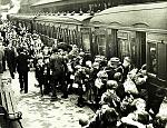 Click image for larger version. 

Name:	ST MICHAEL IN THE HAMLET CHILDREN GETTING ON TRAIN FILE 23270 MGA023119.jpg 
Views:	187 
Size:	412.0 KB 
ID:	26172
