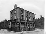 Click image for larger version. 

Name:	Sellar Street - Grapes Inn Public House 1954.jpg 
Views:	134 
Size:	40.2 KB 
ID:	21617
