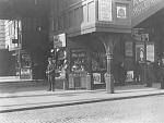 Click image for larger version. 

Name:	Kiosks Under the Overhead Railway - Pier Head1910.jpg 
Views:	389 
Size:	33.1 KB 
ID:	21403