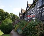 Click image for larger version. 

Name:	ghost_speke_hall_outside.jpg 
Views:	375 
Size:	235.7 KB 
ID:	10674