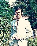 Click image for larger version. 

Name:	Rogers Garden-1.JPG 
Views:	255 
Size:	49.7 KB 
ID:	17333