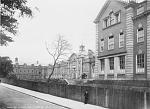 Click image for larger version. 

Name:	Blue Coat School, Wavertree 1907.jpg 
Views:	242 
Size:	46.3 KB 
ID:	21900